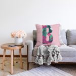 Pembe Zemin Tropik Yapraklı B Harfi Özel Tasarım Dijital Baskılı Raşel Kadife Yastık Kırlent Kılıfı Realhomes