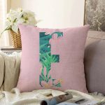 Pembe Zemin Tropik Yapraklı E Harfi Özel Tasarım Dijital Baskılı Raşel Kadife Yastık Kırlent Kılıfı Realhomes
