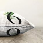 - Sonil-K9450-Gorsel3 - Realhomes  Beyaz Zemin Yaprak Motifli Siyah 6 Rakamı Özel Tasarım Dijital Baskılı Raşel Kadife Yastık Kırlent Kılıfı Realhomes