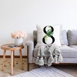 - Sonil-K9452-Gorsel2 - Realhomes  Beyaz Zemin Yaprak Motifli Siyah 8 Rakamı Özel Tasarım Dijital Baskılı Raşel Kadife Yastık Kırlent Kılıfı Realhomes