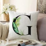 Beyaz Zemin Yaprak Motifli Siyah G Harfi Özel Tasarım Dijital Baskılı Raşel Kadife Yastık Kırlent Kılıfı Realhomes