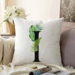 Beyaz Zemin Yaprak Motifli Siyah I Harfi Özel Tasarım Dijital Baskılı Raşel Kadife Yastık Kırlent Kılıfı Realhomes