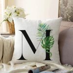 - Sonil-K9468-Gorsel1 - Realhomes Beyaz Zemin Yaprak Motifli Siyah M Harfi Özel Tasarım Dijital Baskılı Raşel Kadife Yastık Kırlent Kılıfı Realhomes