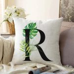 Beyaz Zemin Yaprak Motifli Siyah RHarfi Özel Tasarım Dijital Baskılı Raşel Kadife Yastık Kırlent Kılıfı Realhomes