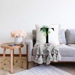 Beyaz Zemin Yaprak Motifli Siyah T Harfi Özel Tasarım Dijital Baskılı Raşel Kadife Yastık Kırlent Kılıfı Realhomes