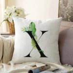 Beyaz Zemin Yaprak Motifli Siyah X Harfi Özel Tasarım Dijital Baskılı Raşel Kadife Yastık Kırlent Kılıfı Realhomes