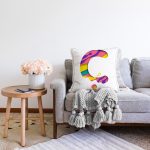 Beyaz Zemin Renkli Ç Harfli Özel Tasarım Dijital Baskılı Raşel Kadife Yastık Kırlent Kılıfı Realhomes