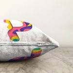 - Sonil-K9514-Gorsel3 - Realhomes Beyaz Zemin Renkli P Harfli Özel Tasarım Dijital Baskılı Raşel Kadife Yastık Kırlent Kılıfı Realhomes