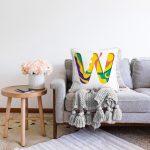 - Sonil-K9523-Gorsel2 - Realhomes Beyaz Zemin Renkli W Harfli Özel Tasarım Dijital Baskılı Raşel Kadife Yastık Kırlent Kılıfı Realhomes