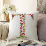 Beyaz Zemin Yaprak Temalı T Harfi Özel Tasarım Dijital Baskılı Raşel Kadife Yastık Kırlent Kılıfı Realhomes