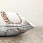 Beyaz Zemin Yaprak Temalı U Harfi Özel Tasarım Dijital Baskılı Raşel Kadife Yastık Kırlent Kılıfı Realhomes