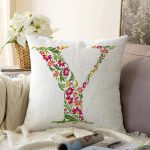 - Sonil-K9556-Gorsel1 - Realhomes Beyaz Zemin Yaprak Temalı Y Harfi Özel Tasarım Dijital Baskılı Raşel Kadife Yastık Kırlent Kılıfı Realhomes