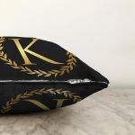 - Sonil-K9571-Gorsel3 - Realhomes Siyah Zemin Gold Yaprak Çerçeveli K Harfi Özel Tasarım Dijital Baskılı Raşel Kadife Yastık Kırlent Kılıfı Realhomes