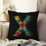 - Sonil-K9619-Gorsel1 - Realhomes Siyah Zemin Renkli Gül Temalı X Harfi Özel Tasarım Dijital Baskılı Raşel Kadife Yastık Kırlent Kılıfı Realhomes