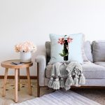 - Sonil-K9633-Gorsel2 - Realhomes Mavi Zemin Çiçek Desenli Siyah I Harfi Özel Tasarım Dijital Baskılı Raşel Kadife Yastık Kırlent Kılıfı Realhomes