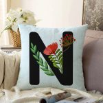 - Sonil-K9638-Gorsel1 - Realhomes  Mavi Zemin Çiçek Desenli Siyah N Harfi Özel Tasarım Dijital Baskılı Raşel Kadife Yastık Kırlent Kılıfı Realhomes