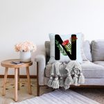 - Sonil-K9638-Gorsel2 - Realhomes  Mavi Zemin Çiçek Desenli Siyah N Harfi Özel Tasarım Dijital Baskılı Raşel Kadife Yastık Kırlent Kılıfı Realhomes