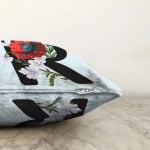 - Sonil-K9643-Gorsel3 - Realhomes  Mavi Zemin Çiçek Desenli Siyah R Harfi Özel Tasarım Dijital Baskılı Raşel Kadife Yastık Kırlent Kılıfı Realhomes