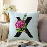 Mavi Zemin Çiçek Desenli Siyah X Harfi Özel Tasarım Dijital Baskılı Raşel Kadife Yastık Kırlent Kılıfı Realhomes