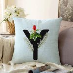 Mavi Zemin Çiçek Desenli Siyah Y Harfi Özel Tasarım Dijital Baskılı Raşel Kadife Yastık Kırlent Kılıfı Realhomes