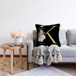 - Sonil-K9699-Gorsel2 - Realhomes Siyah Zemin Beyaz Gül Motifli Gold K Harfi Özel Tasarım Dijital Baskılı Raşel Kadife Yastık Kırlent Kılıfı Realhomes
