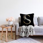 Siyah Zemin Beyaz Gül Motifli Gold Ş Harfi Özel Tasarım Dijital Baskılı Raşel Kadife Yastık Kırlent Kılıfı Realhomes