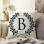 - Sonil-K9720-Gorsel1 - Realhomes Siyah Beyaz Çelenkli B Harfi Özel Tasarım Dijital Baskılı Raşel Kadife Yastık Kırlent Kılıfı Realhomes