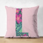 - Suet-K9426-Gorsel1 - Realhomes Pembe Zemin Tropik Yapraklı L Harfi Özel Tasarım Modern Suet Yastık Kırlent Kılıfı Realhomes