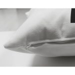 Beyaz Zemin Yaprak Motifli Siyah 7 Rakamı Özel Tasarım Modern Suet Yastık Kırlent Kılıfı Realhomes