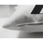 Beyaz Zemin Yaprak Motifli Siyah Z Harfi Özel Tasarım Modern Suet Yastık Kırlent Kılıfı Realhomes