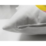 - Suet-K9489-Gorsel3 - Realhomes Beyaz Zemin Renkli 3 Rakamlı Özel Tasarım Modern Suet Yastık Kırlent Kılıfı Realhomes