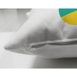 - Suet-K9501-Gorsel3 - Realhomes Beyaz Zemin Renkli E Harfli Özel Tasarım Modern Suet Yastık Kırlent Kılıfı Realhomes