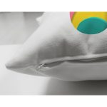 - Suet-K9514-Gorsel3 - Realhomes Beyaz Zemin Renkli P Harfli Özel Tasarım Modern Suet Yastık Kırlent Kılıfı Realhomes