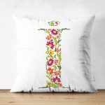 - Suet-K9537-Gorsel1 - Realhomes Beyaz Zemin Yaprak Temalı İ Harfi Özel Tasarım Modern Suet Yastık Kırlent Kılıfı Realhomes