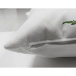 Beyaz Zemin Yaprak Temalı I Harfi Özel Tasarım Modern Suet Yastık Kırlent Kılıfı Realhomes