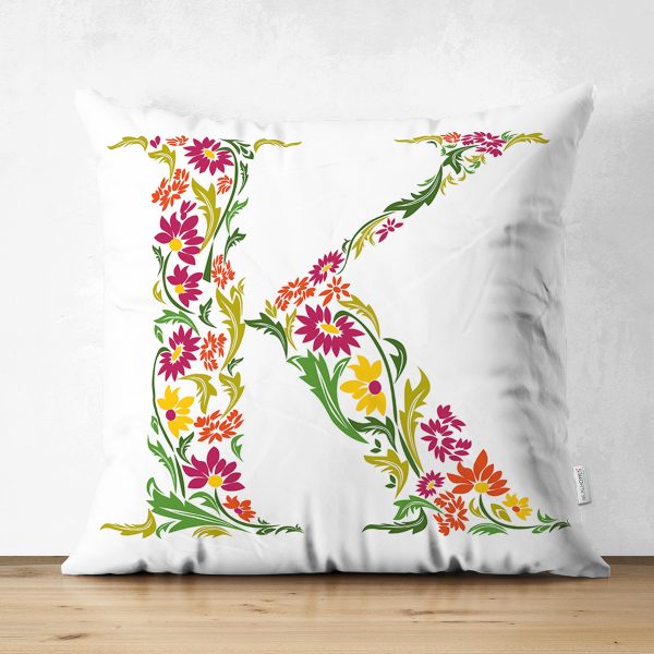 - Suet-K9540-Gorsel1 - Realhomes  Beyaz Zemin Yaprak Temalı Ç Harfi Özel Tasarım Modern Suet Yastık Kırlent Kılıfı Realhomes