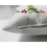 Beyaz Zemin Yaprak Temalı N Harfi Özel Tasarım Modern Suet Yastık Kırlent Kılıfı Realhomes