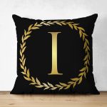 - Suet-K9569-Gorsel1 - Realhomes  Siyah Zemin Gold Yaprak Çerçeveli I Harfi Özel Tasarım Modern Suet Yastık Kırlent Kılıfı Realhomes