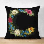 - Suet-K9593-Gorsel1 - Realhomes Siyah Zemin Renkli Gül Temalı C Harfi Özel Tasarım Modern Suet Yastık Kırlent Kılıfı Realhomes