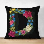 Siyah Zemin Renkli Gül Temalı D Harfi Özel Tasarım Modern Suet Yastık Kırlent Kılıfı Realhomes
