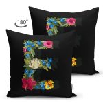 - Suet-K9596-Gorsel2 - Realhomes Siyah Zemin Renkli Gül Temalı E Harfi Özel Tasarım Modern Suet Yastık Kırlent Kılıfı Realhomes