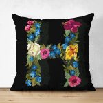 Siyah Zemin Renkli Gül Temalı H Harfi Özel Tasarım Modern Suet Yastık Kırlent Kılıfı Realhomes