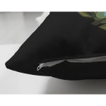 Siyah Zemin Renkli Gül Temalı Ö Harfi Özel Tasarım Modern Suet Yastık Kırlent Kılıfı Realhomes