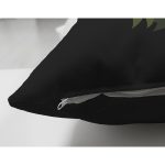 Siyah Zemin Renkli Gül Temalı Q Harfi Özel Tasarım Modern Suet Yastık Kırlent Kılıfı Realhomes