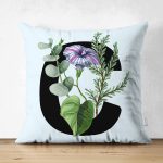 - Suet-K9625-Gorsel1 - Realhomes Mavi Zemin Çiçek Desenli Siyah C Harfi Özel Tasarım Modern Suet Yastık Kırlent Kılıfı Realhomes