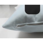 - Suet-K9638-Gorsel3 - Realhomes Mavi Zemin Çiçek Desenli Siyah N Harfi Özel Tasarım Modern Suet Yastık Kırlent Kılıfı Realhomes