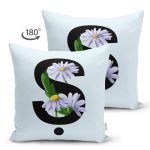 - Suet-K9645-Gorsel2 - Realhomes Mavi Zemin Çiçek Desenli Siyah Ş Harfi Özel Tasarım Modern Suet Yastık Kırlent Kılıfı Realhomes