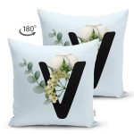 - Suet-K9649-Gorsel2 - Realhomes Mavi Zemin Çiçek Desenli Siyah V Harfi Özel Tasarım Modern Suet Yastık Kırlent Kılıfı Realhomes