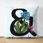 Mavi Zemin Çiçek Desenli Siyah & Harfi Özel Tasarım Modern Suet Yastık Kırlent Kılıfı Realhomes