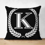 Siyah Beyaz Çelenkli K Harfi Özel Tasarım Modern Suet Yastık Kırlent Kılıfı Realhomes